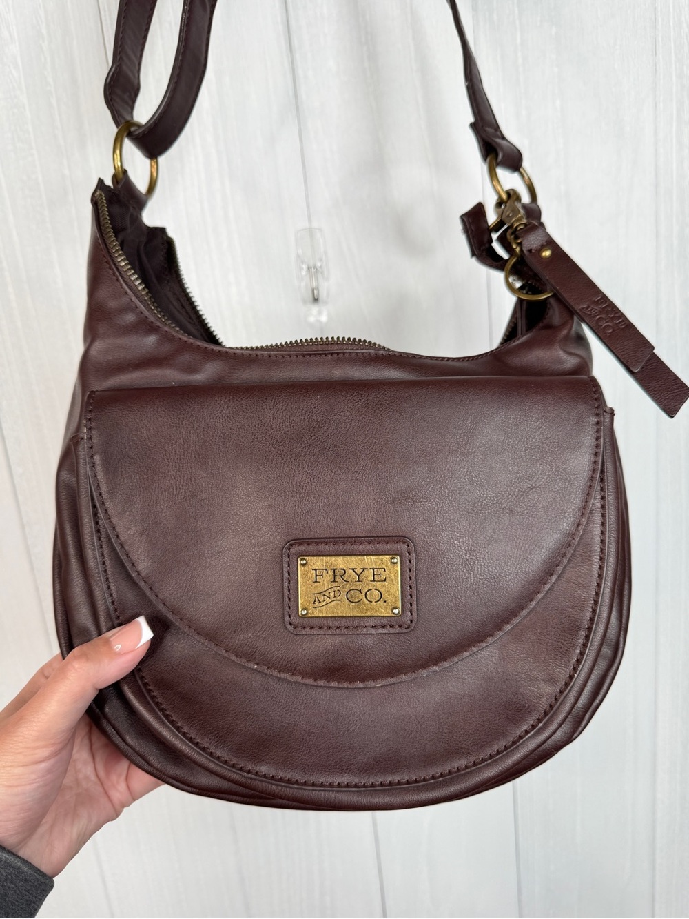 FRYE AND CO. Core Saddle Brown Crescent Shoulder Crossbody Bag